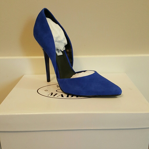 Steve Madden Shoes - Steve Madden Blue Suede heels